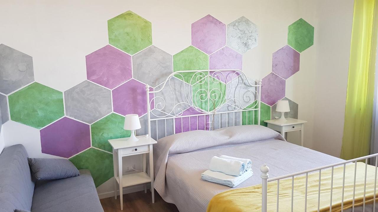 דסנזאנו דל גארדה B&B Villa Giulia מראה חיצוני תמונה