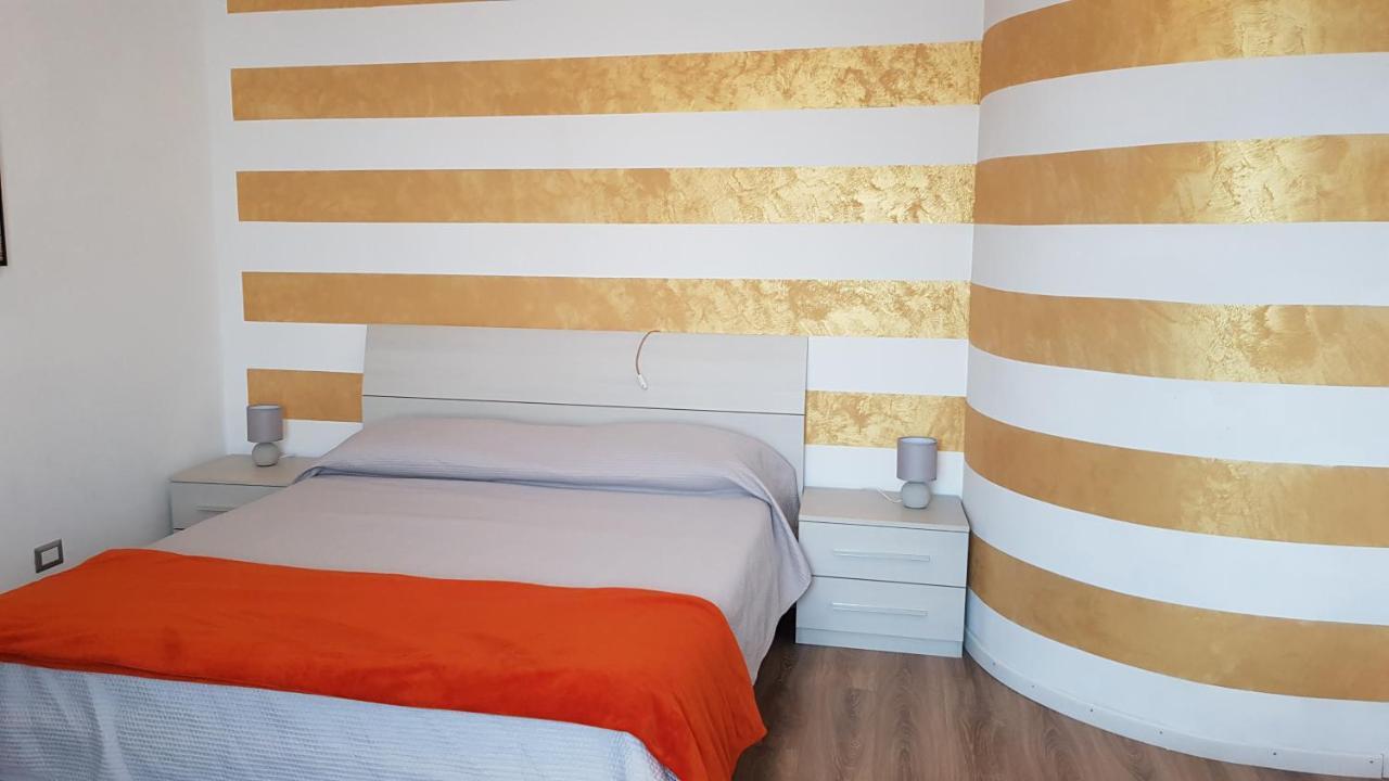 דסנזאנו דל גארדה B&B Villa Giulia חדר תמונה