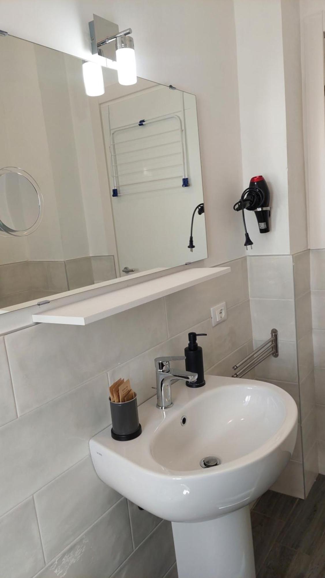 דסנזאנו דל גארדה B&B Villa Giulia מראה חיצוני תמונה
