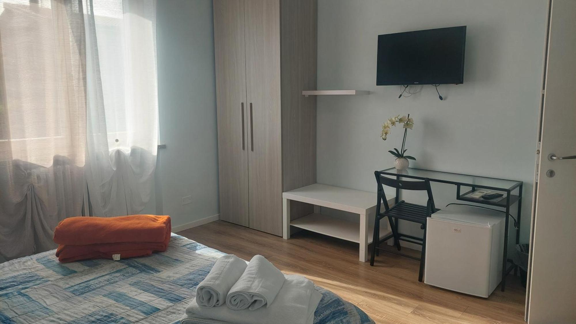 דסנזאנו דל גארדה B&B Villa Giulia מראה חיצוני תמונה