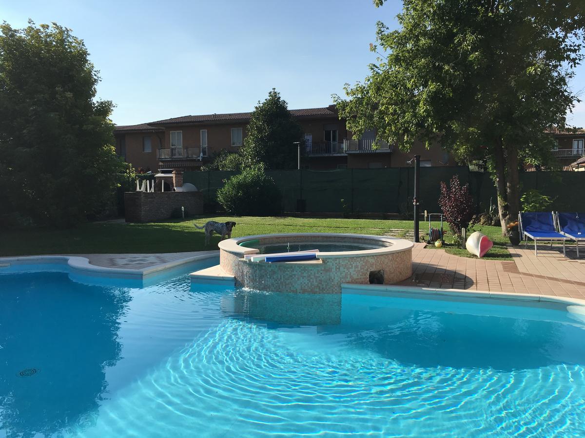 דסנזאנו דל גארדה B&B Villa Giulia מראה חיצוני תמונה